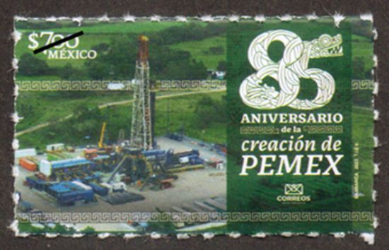 Imagen de Timbre postal: 85 Aniversario de la creación de Petróleos Mexicanos (PEMEX)