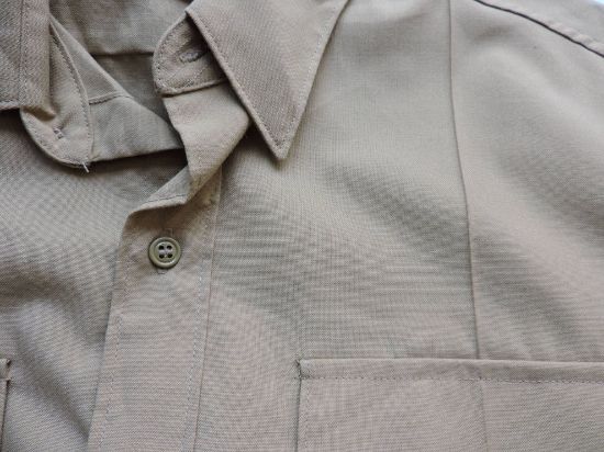 Imagen de Camisa Tipo Militar Talla 17.5 - 35 Hombre Café Original