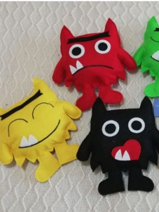 Imagen de Set de 7 monstruos de las emociones en fieltro  gigantes de 23cm cada muñeco