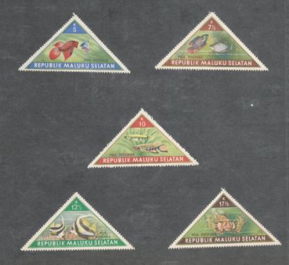 Imagen de ISLAS MOLUCAS SERIE ESTAMPILLAS FAUNA PECES DE AGUA DULCE TRIÁNGULOS