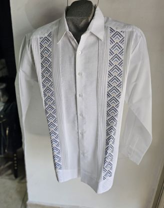 Imagen de Guayabera de Lino Color Modelo Bacalar Manga Larga