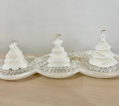 Imagen de Trío de árboles navideños.