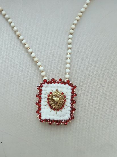 Imagen de Cordel De Luna Collar de pasta con Sagrado Corazón 1 pieza