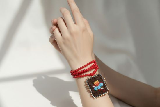 Imagen de Cordel De Luna Collar/pulsera Sagrado Corazón de María 1 pieza