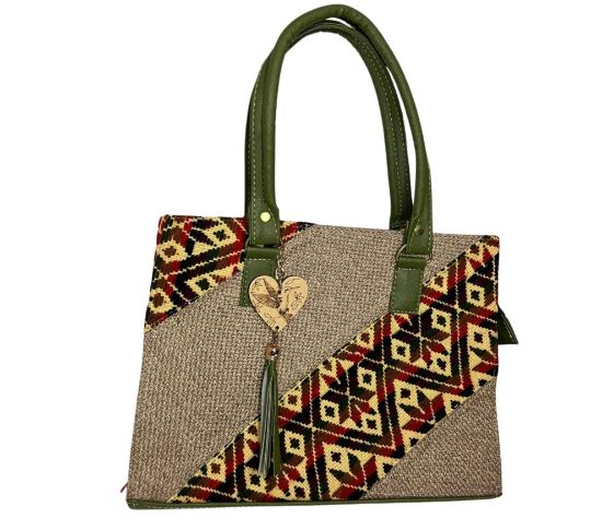 Imagen de Bolsa artesanal con tejido mazahua