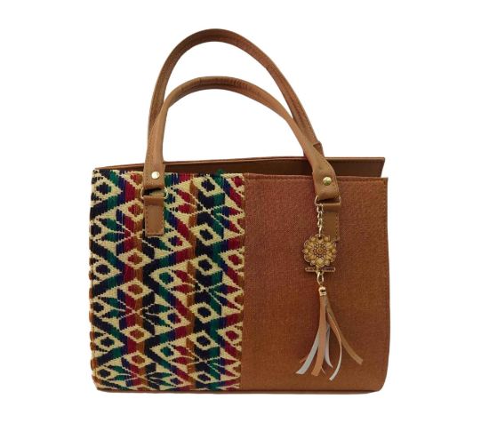 Imagen de Bolsa artesanal con tejido mazahua