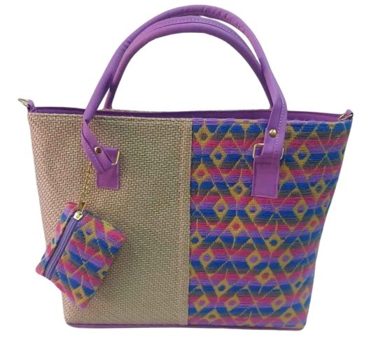Imagen de Bolsa artesanal con tejido mazahua