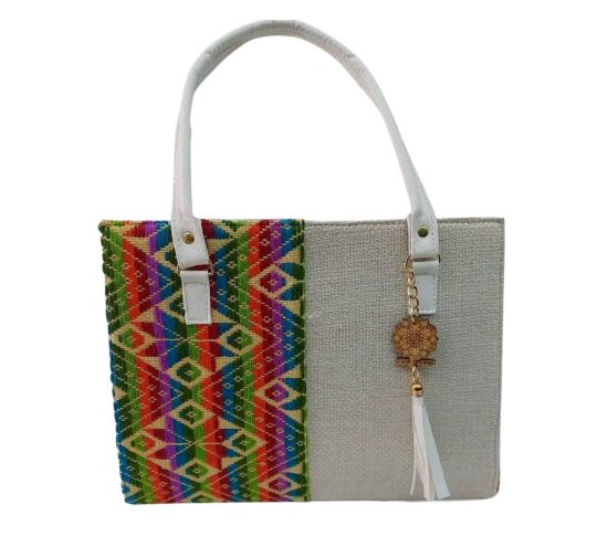 Imagen de Bolsa artesanal con tejido mazahua