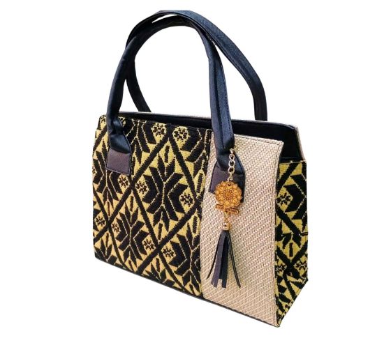 Imagen de Bolsa artesanal con tejido mazahua